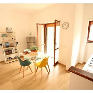 Apartment Cozy Coastal Gateway, Lido di Ostia